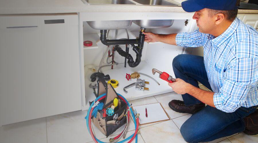 Local expert plumbing services in Hollins, AL